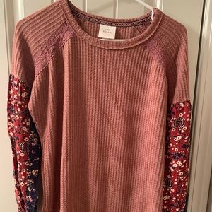 Knox Rose Waffle Knit Long Sleeve Shirt